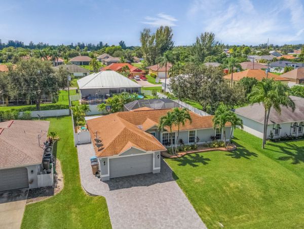 Cape Coral Home 1024151