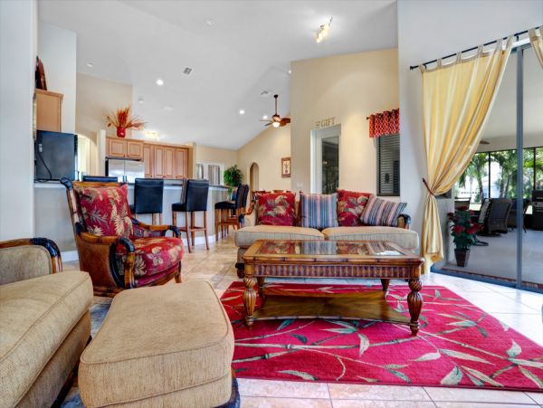 Cape Coral Home 1024152