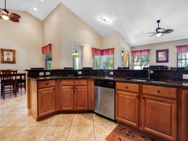 Cape Coral Home 1024152