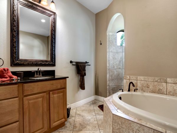 Cape Coral Home 1024152