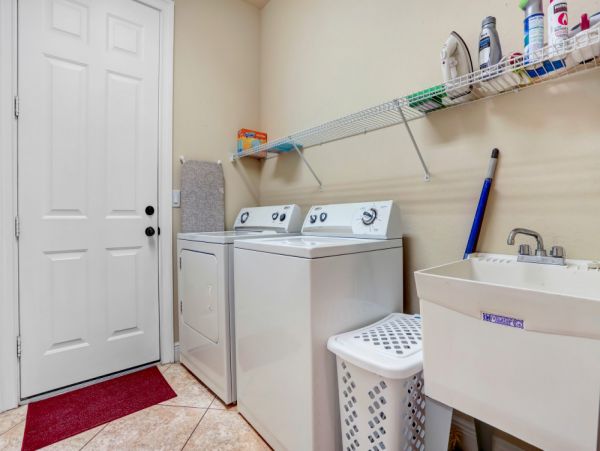 Cape Coral Home 1024152