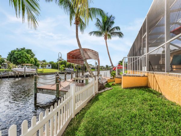 Cape Coral Home 1024155