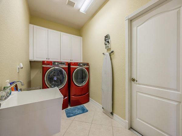 Cape Coral Home 1024155