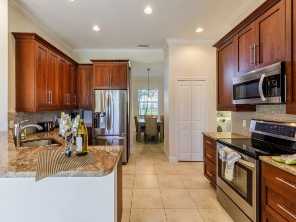 Cape Coral Home 1024156