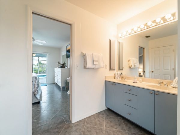 Cape Coral Home 1024157