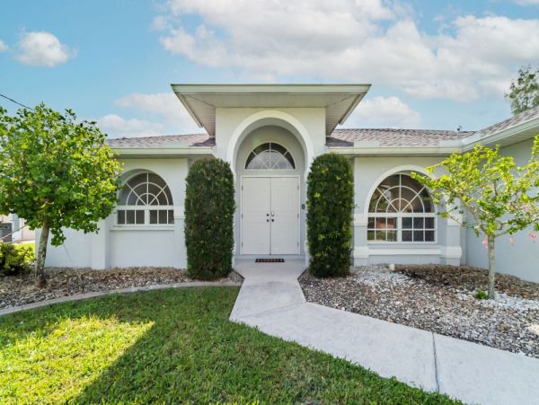 Cape Coral Home 1024157