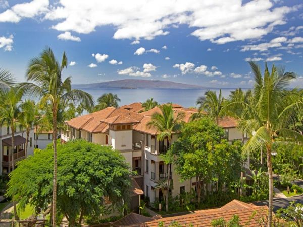 Three Bedroom Ocean View Penthouse in Wailea