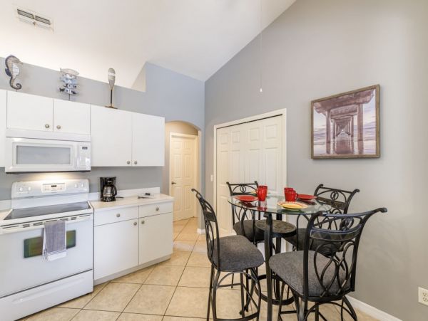 Cape Coral Home 1024159