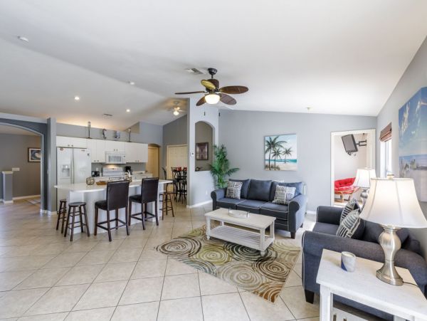 Cape Coral Home 1024159
