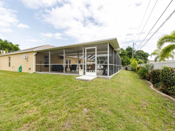 Cape Coral Home 1024159