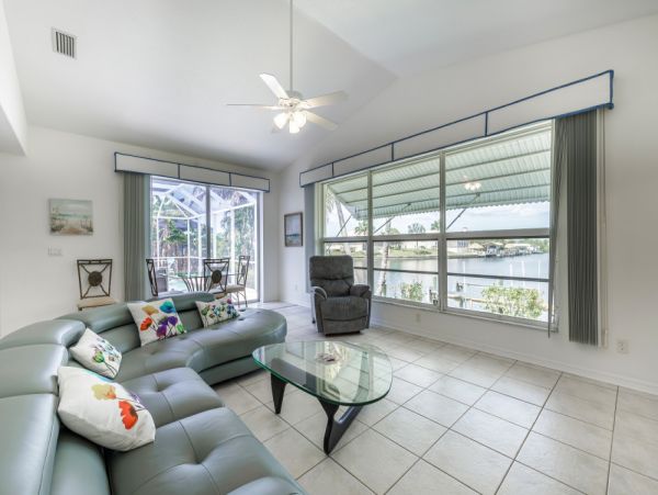 Cape Coral Home 1024162