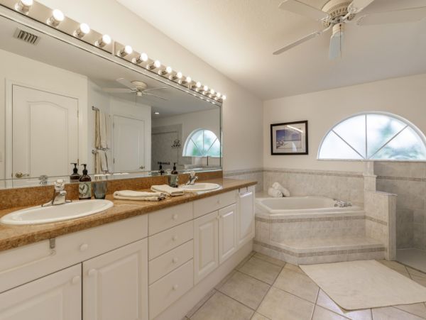 Cape Coral Home 1024162