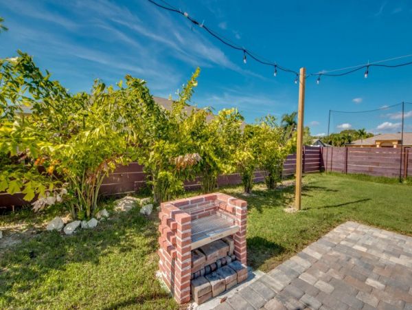 Cape Coral Home 1024163