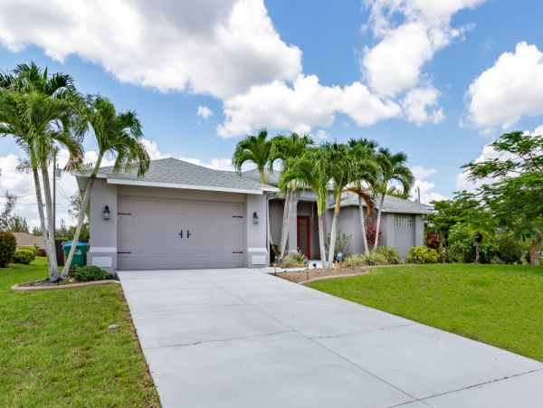 Cape Coral Home 1024164