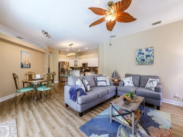 Cape Coral Home 1024164