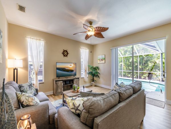 Cape Coral Home 1024164