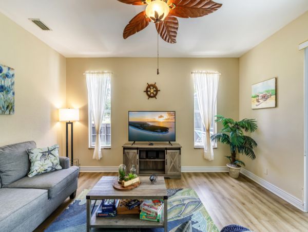 Cape Coral Home 1024164