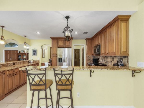 Cape Coral Home 1024165