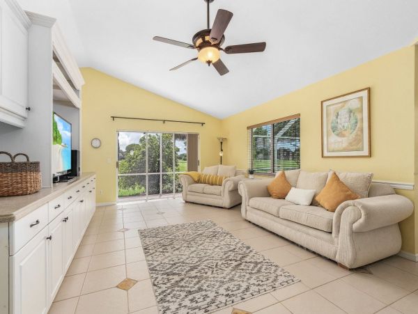 Cape Coral Home 1024165