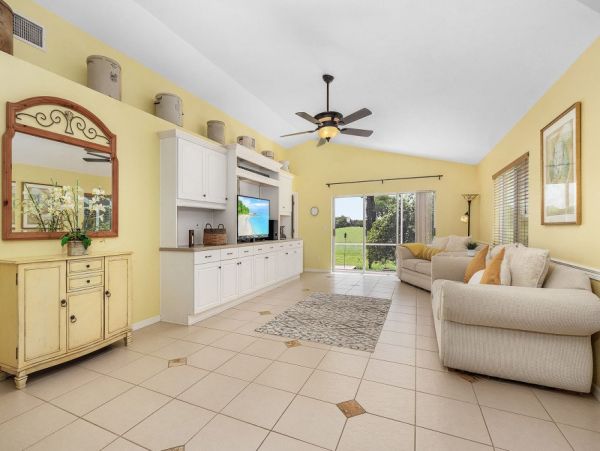 Cape Coral Home 1024165