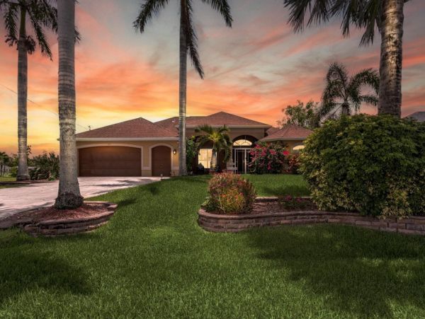 Cape Coral Home 1024165