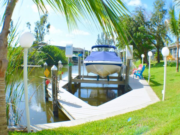 Cape Coral Home 1024170