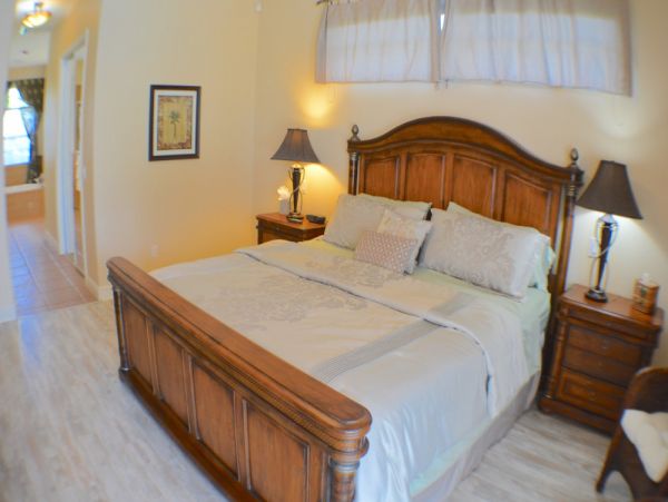 Cape Coral Home 1024170