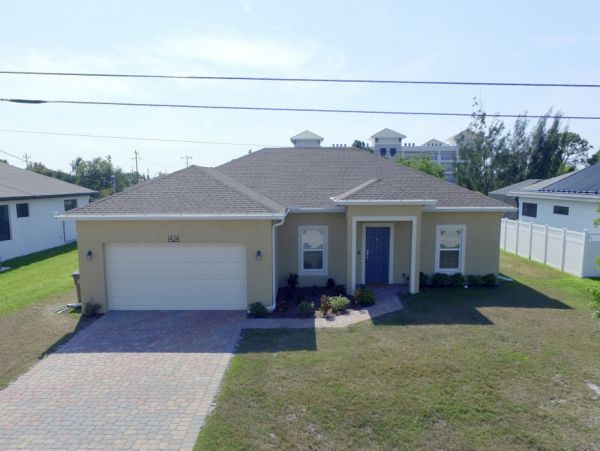 Cape Coral Home 1024171