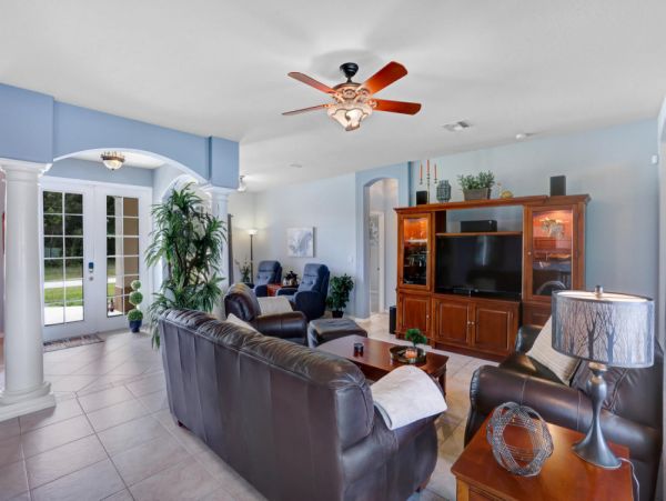 Cape Coral Home 1024172