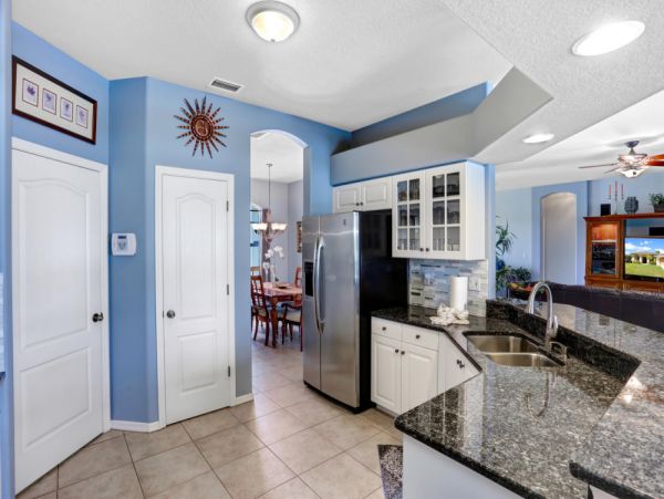 Cape Coral Home 1024172