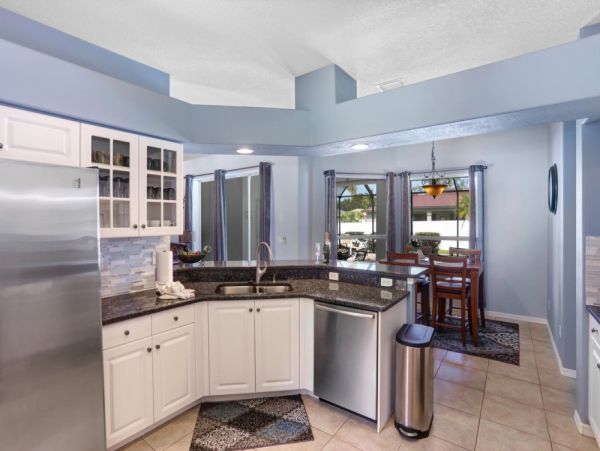 Cape Coral Home 1024172