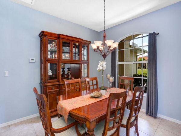 Cape Coral Home 1024172