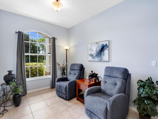 Cape Coral Home 1024172