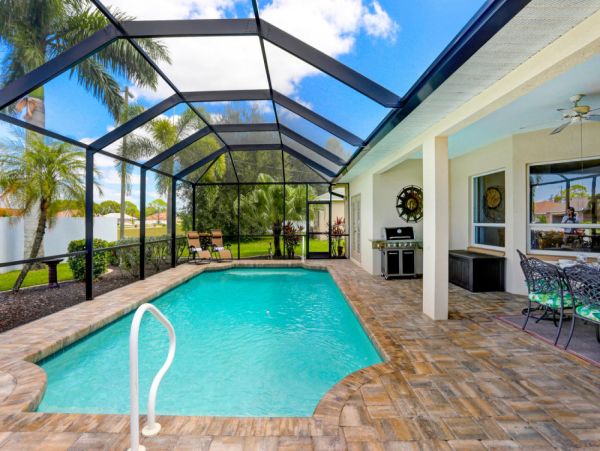 Cape Coral Home 1024172