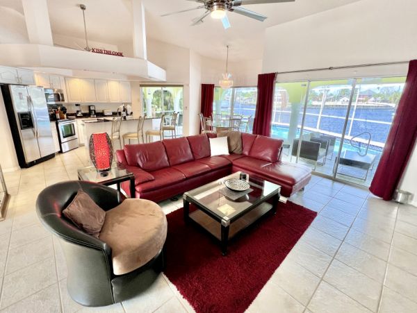 Cape Coral Home 1024174