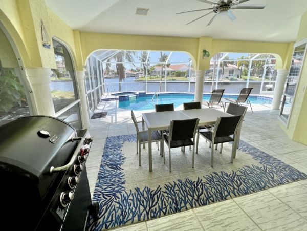 Cape Coral Home 1024174