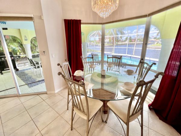 Cape Coral Home 1024174