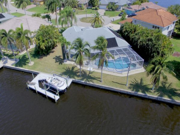 Cape Coral Home 1024174