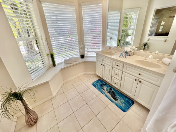 Cape Coral Home 1024174