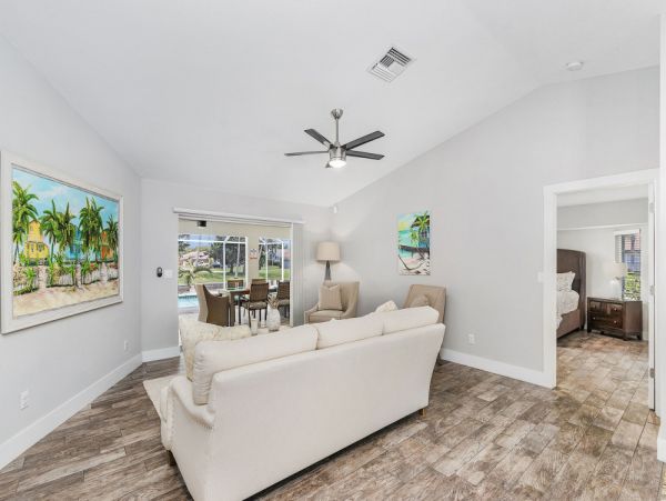 Cape Coral Home 1024175
