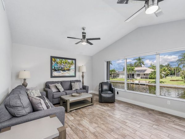 Cape Coral Home 1024175