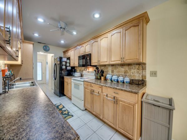Cape Coral Home 1024176
