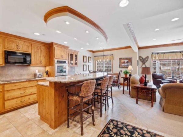 Luxury Ski in Ski out Vacation Condo in Beaver Creek