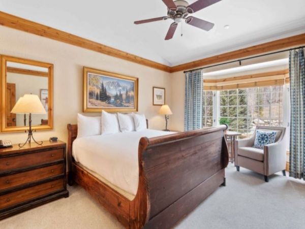 Luxury Ski in Ski out Vacation Condo in Beaver Creek