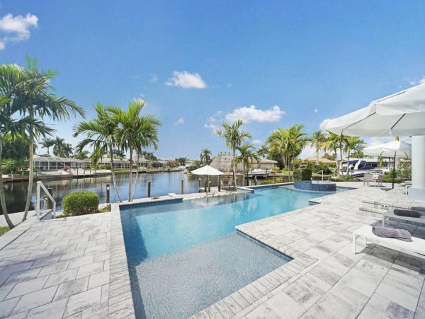 Cape Coral Home 1024178