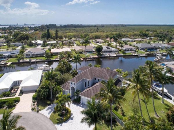 Cape Coral Home 1024178
