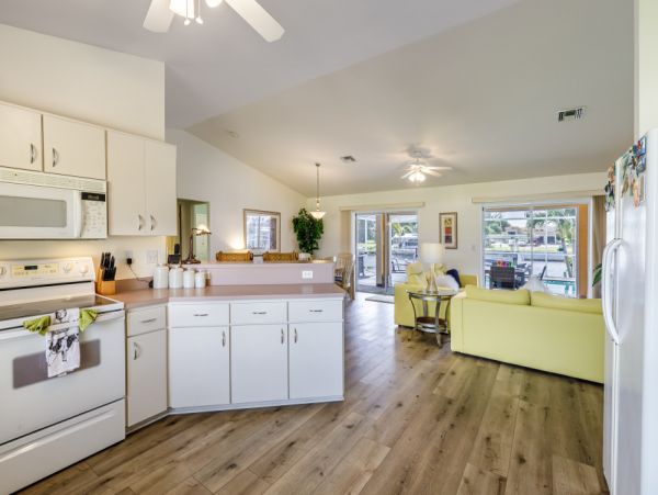 Cape Coral Home 1024179