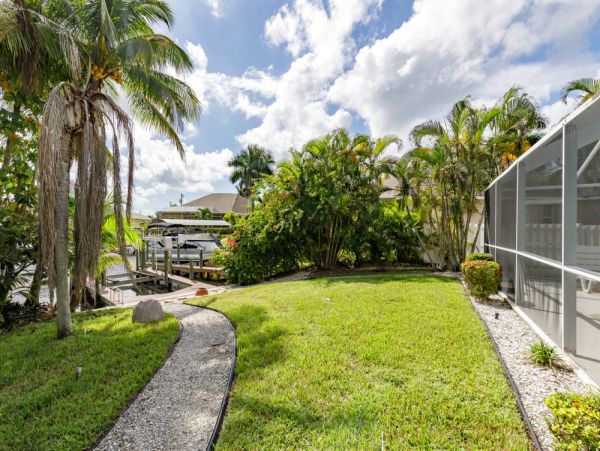Cape Coral Home 1024181