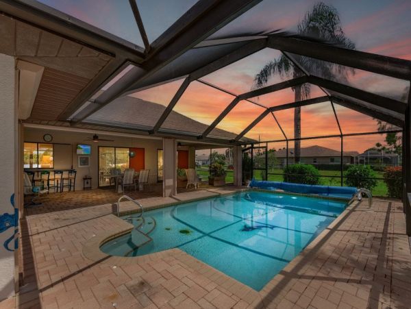 Cape Coral Home 1024184
