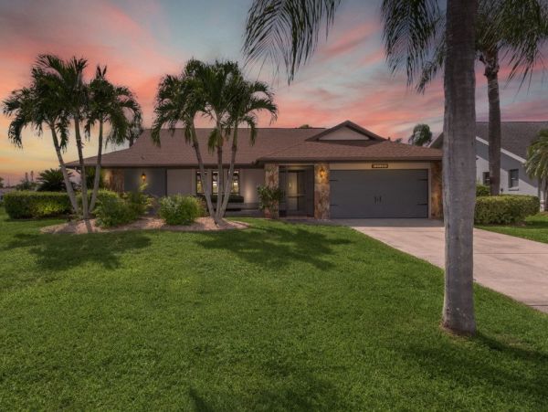 Cape Coral Home 1024184